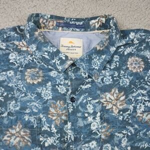 Tommy Bahama Shirt Mens XL Blue Island Hawaiian Modern Fit Button Floral Casual